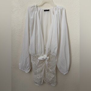 Boohoo White Lace-Trim Long Sleeve swimsuit coverup /dresswith Tie Front